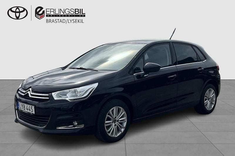Blå Begagnad 2015 Citroën C4 Halvkombi | 89 000 kr (Lite dyr) - Bild 1/4