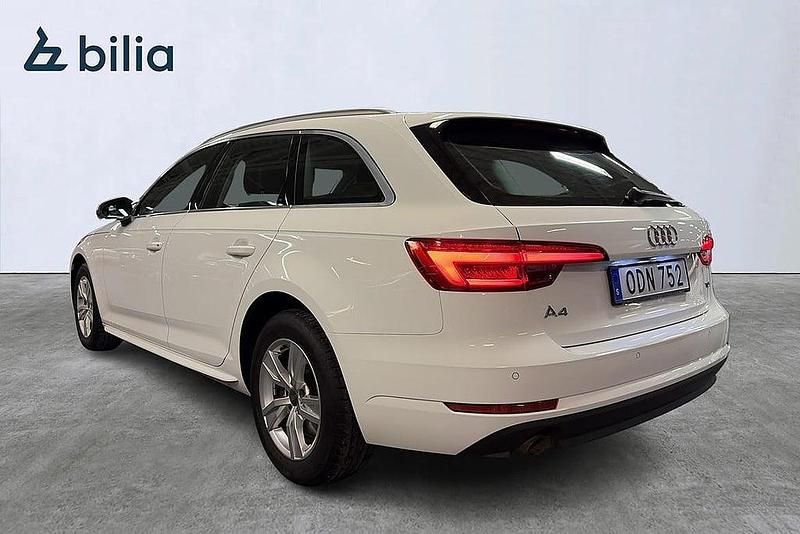 Begagnad Audi A4 Proline 151 HK (111 kW) 2016 Vit Kombi