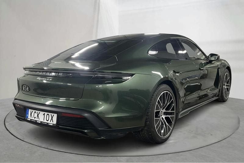 Begagnad Porsche Taycan 4S 400 kW (544 HK) 2025 Sedan