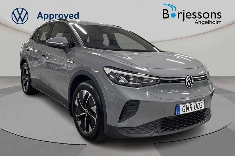 Grå Begagnad 2022 VW ID.4 Pro Performance SUV | 349 000 kr (Lite dyr) - Bild 1/4