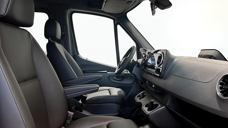 Ny Mercedes Sprinter 190 HK (139 kW) 2025 Van