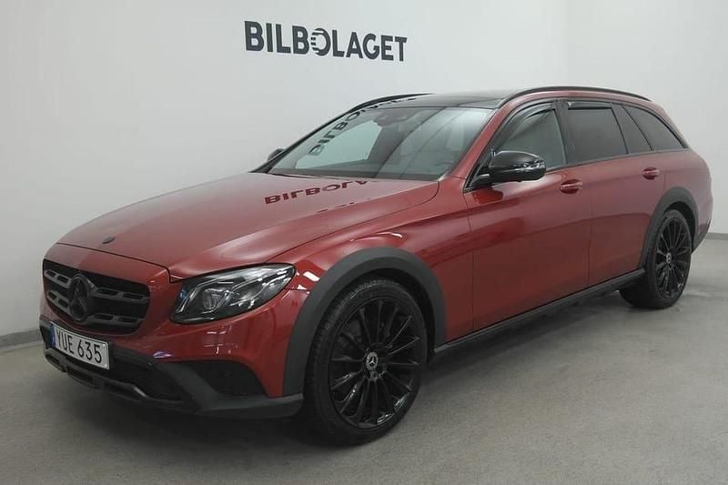 Begagnad Mercedes E220 All-Terrain Avantgarde 196 HK (144 kW) 2018 Röd Kombi