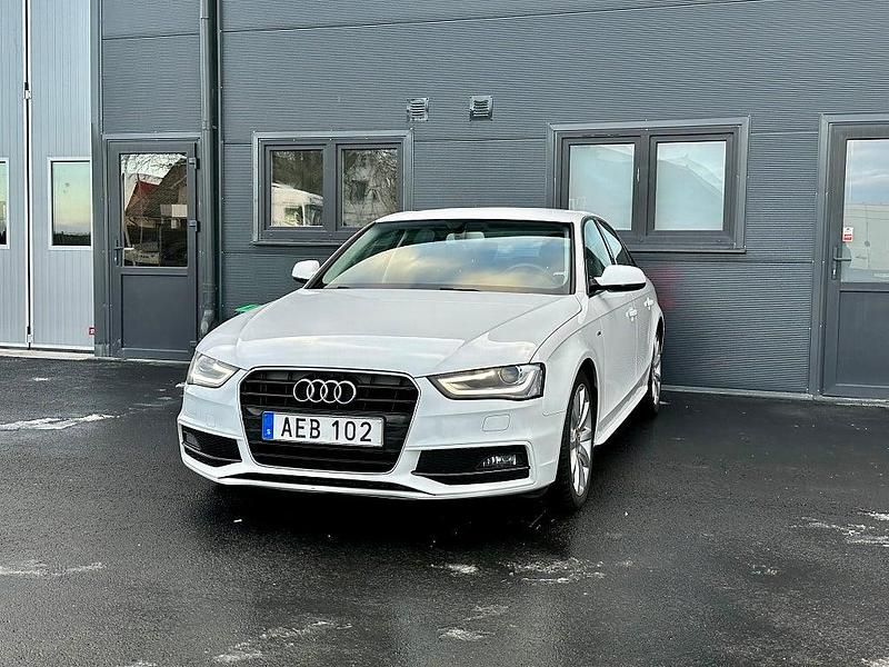 Vit Begagnad 2015 Audi A4 S-Line Sedan | 145 000 kr (Marknadspris) - Bild 1/4