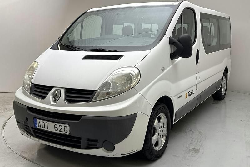 Vit Begagnad 2013 Renault Trafic Van | 90 000 kr (Dyr) - Bild 1/4
