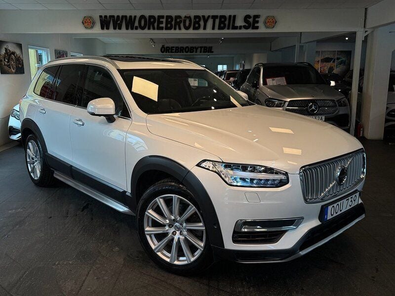 Vit Begagnad 2016 Volvo XC90 Inscription SUV | 399 900 kr (Marknadspris) - Bild 1/4
