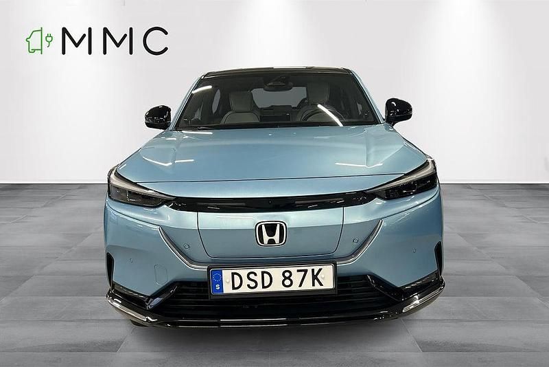 Begagnad Honda e:Ny1 150 kW (204 HK) 2023 Lblå SUV