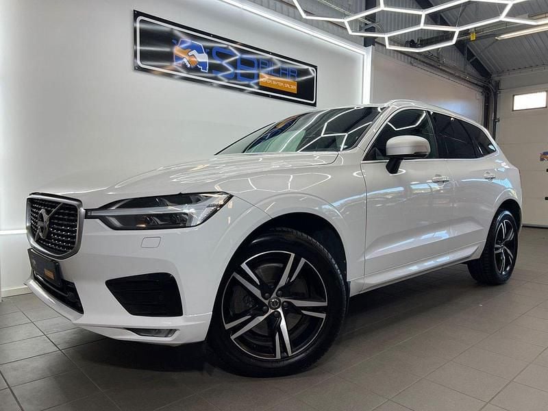 Vit Begagnad 2017 Volvo XC60 R-Design SUV | 259 900 kr (Dyr) - Bild 1/4