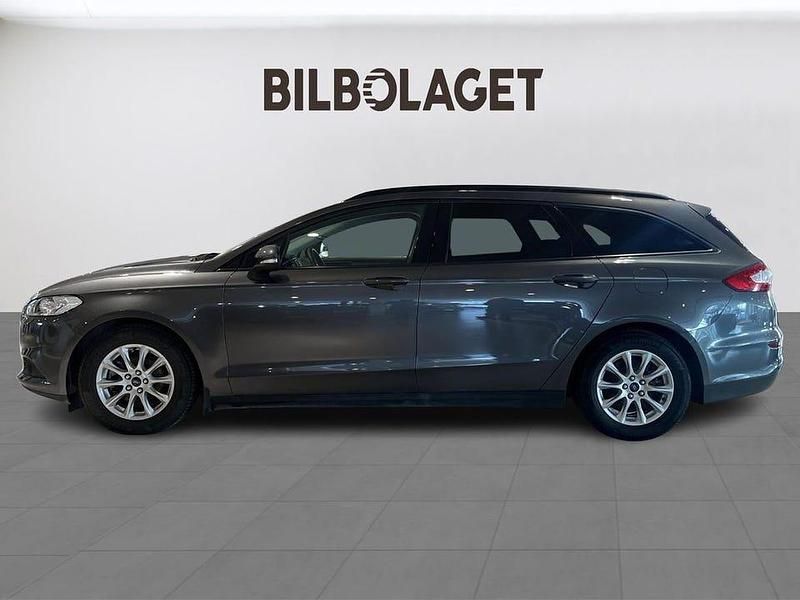 Begagnad Ford Mondeo Trend 150 HK (110 kW) 2016 Grå Kombi