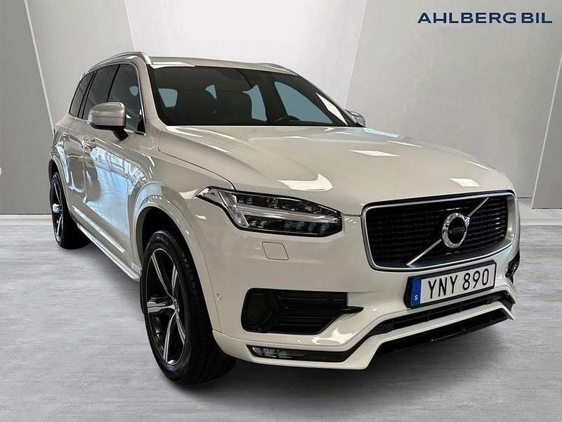Vit Begagnad 2018 Volvo XC90 R-Design SUV | 429 500 kr (Bra pris) - Bild 1/3