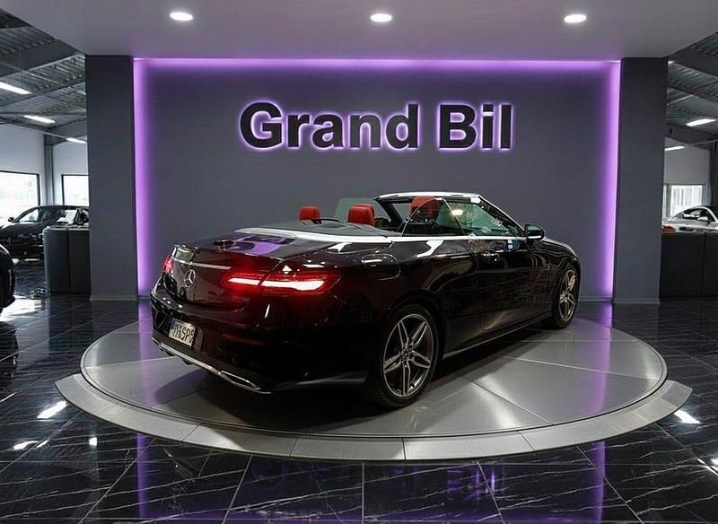 Begagnad Mercedes E450 AMG line 334 HK (245 kW) 2019 Svart Cab