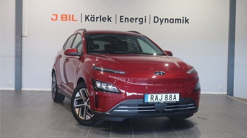 Röd Begagnad 2022 Hyundai Kona Essential SUV | 364 900 kr - Bild 1/4