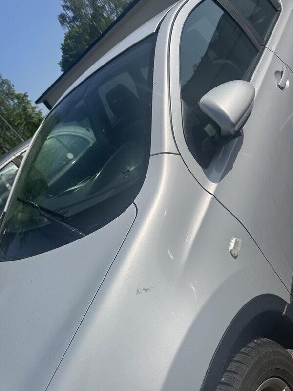 Silver Begagnad 2007 Nissan Qashqai SUV | 52 000 kr (Marknadspris) - Bild 1/4
