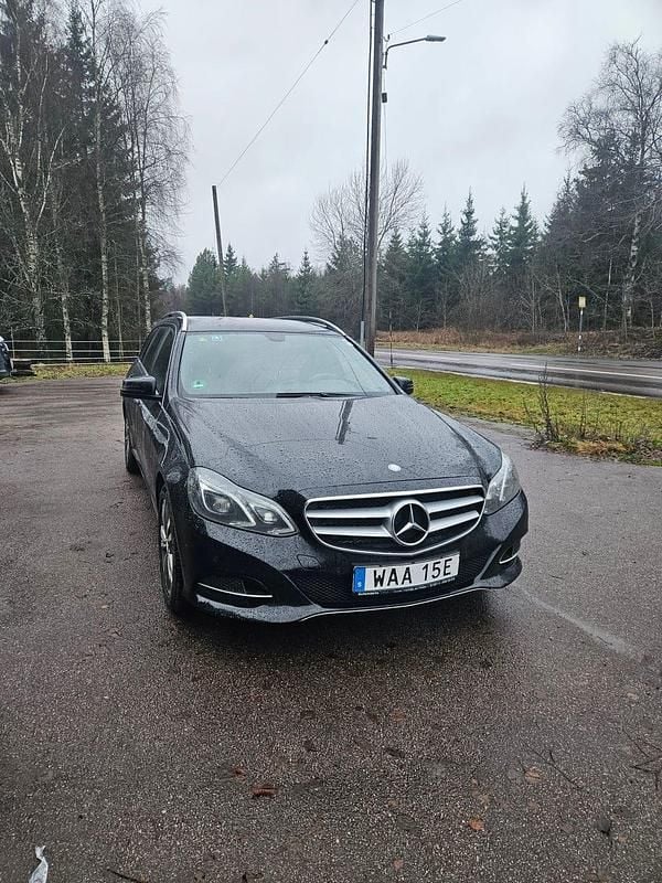 Begagnad 2014 Mercedes E350 Kombi | 139 000 kr (Superpris) - Bild 1/4