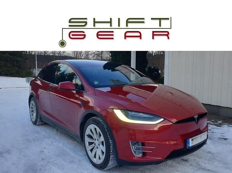 Multicoat red | svart ventilerat läder Begagnad 2019 Tesla Model X SUV | 396 000 kr (Bra pris) - Bild 1/4