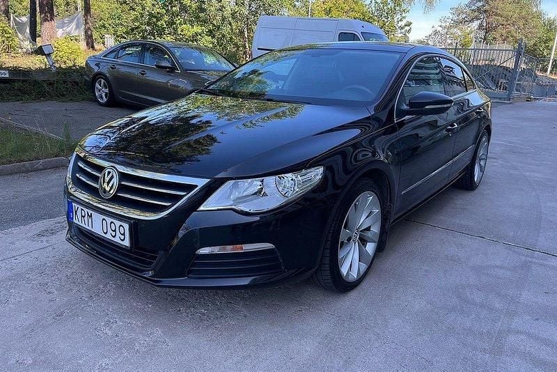 Begagnad VW Passat 2010 Svart Sedan