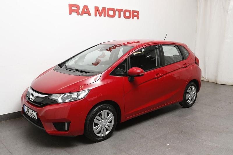Röd Begagnad 2015 Honda Jazz Halvkombi | 129 800 kr (Dyr) - Bild 1/4
