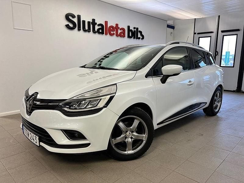 Begagnad Renault Clio GrandTour Intens 90 HK (66 kW) 2016 Vit Kombi