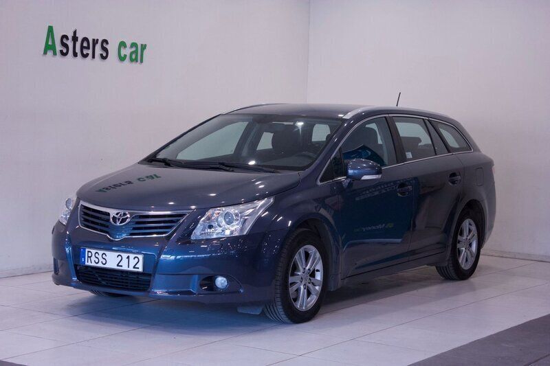 Mörkblå Begagnad 2009 Toyota Avensis Business Edition Kombi | 79 000 kr (Marknadspris) - Bild 1/4