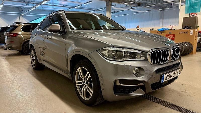 Begagnad BMW X6 M50 M Sport 381 HK (280 kW) 2014 Grå SUV