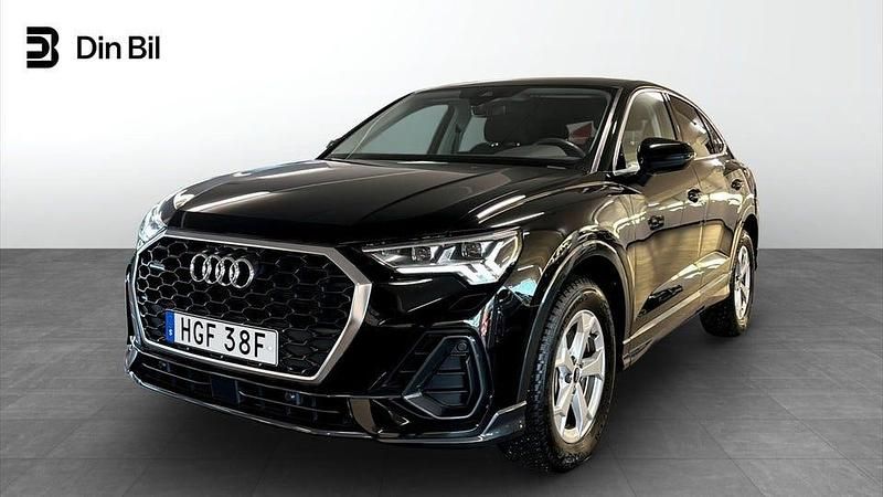 Mytsvart metallic Begagnad 2022 Audi Q3 Proline SUV | 369 900 kr (Marknadspris) - Bild 1/4