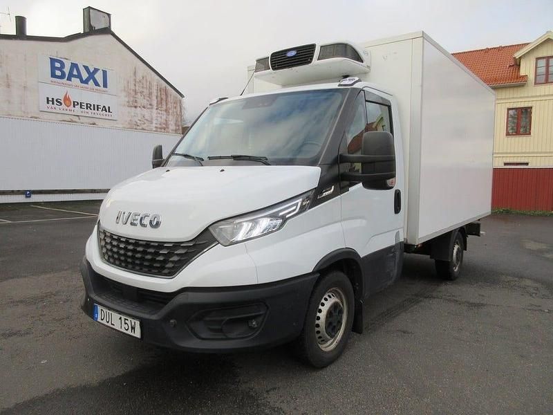Vit Begagnad 2021 Iveco Daily Van | 216 500 kr - Bild 1/4