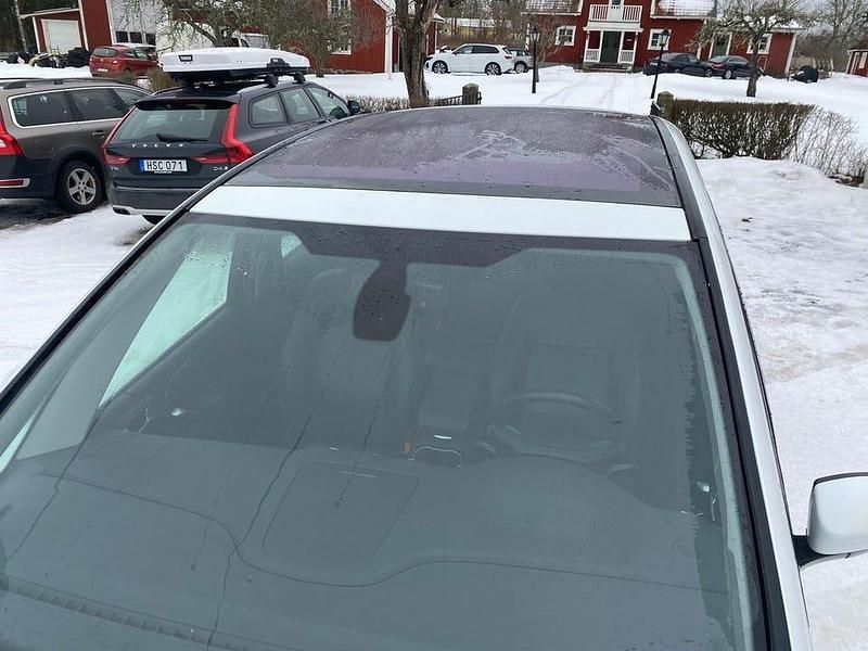 Begagnad Ford S-MAX Business Edition 163 HK (119 kW) 2014 Vit Minibuss