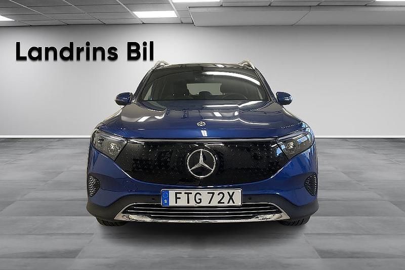 Begagnad Mercedes EQB300 167 kW (228 HK) 2026 Blå SUV