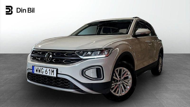 Grå Begagnad 2022 VW T-Roc Life SUV | 209 900 kr (Marknadspris) - Bild 1/4