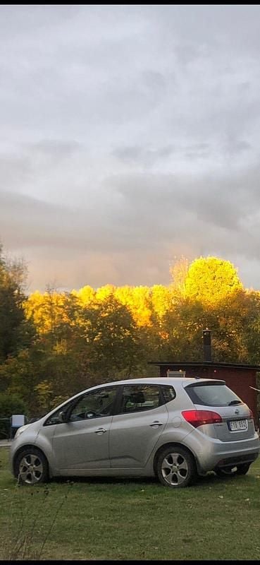 Begagnad 2010 Kia Venga Halvkombi | 29 000 kr (Bra pris) - Bild 1/4