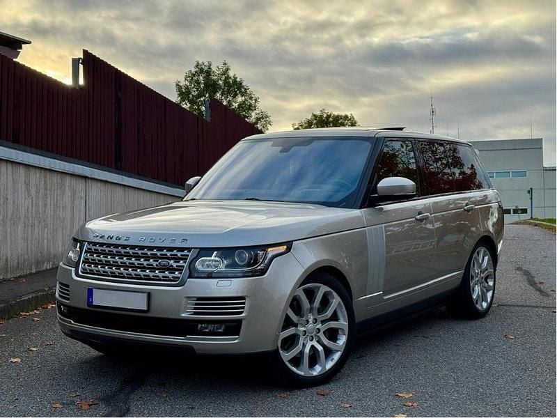 Gul Begagnad 2016 Land Rover Range Rover Autobiography SUV | 575 000 kr (Dyr) - Bild 1/4