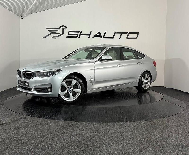 Silver Begagnad 2018 BMW 330 Gran Turismo Luxury Line Kombi | 224 900 kr - Bild 1/4