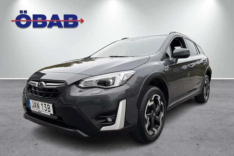 Grå Begagnad 2022 Subaru XV Active SUV | 288 900 kr (Marknadspris) - Bild 1/4