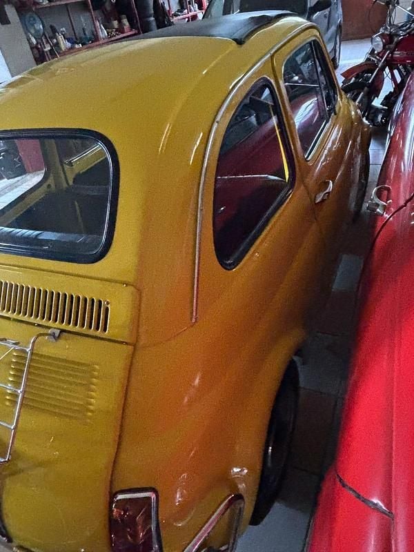 Begagnad Fiat 500L 69 HK (50 kW) 1971 Minibuss