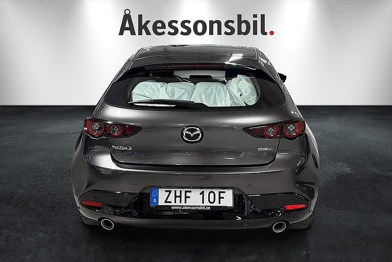 Begagnad Mazda 3 Sky 180 HK (132 kW) 2019 Machine grey metallic Halvkombi
