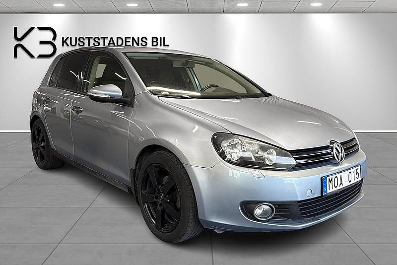 Ljusblå Begagnad 2008 VW Golf VI Halvkombi | 59 900 kr (Dyr) - Bild 1/4
