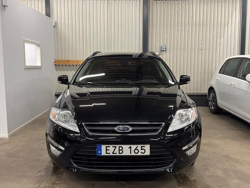 Begagnad Ford Mondeo Sport 116 HK (85 kW) 2014 Svart Kombi