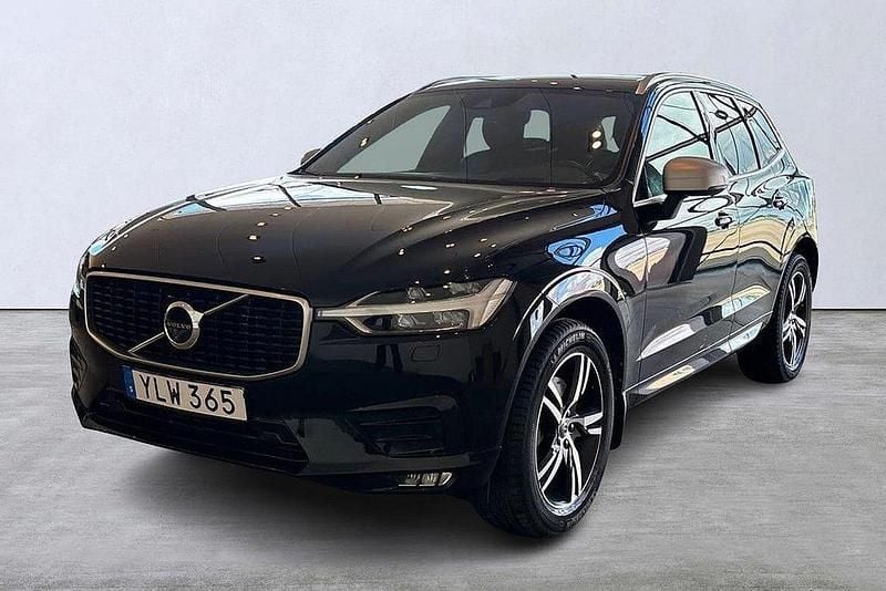 Svart Begagnad 2018 Volvo XC60 R-Design SUV | 314 900 kr (Dyr) - Bild 1/4