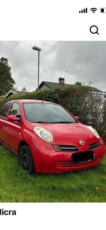 Röd Begagnad 2005 Nissan Micra Halvkombi | 12 000 kr (Bra pris) - Bild 1/1