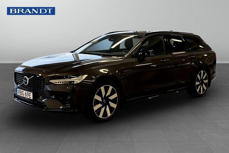 Grå Begagnad 2025 Volvo V90 Plus Kombi | 489 900 kr - Bild 1/4