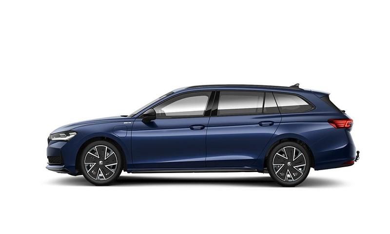 Ny Skoda Superb 2026 Blå Kombi