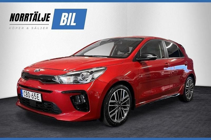 Röd Begagnad 2020 Kia Rio GT-Line Halvkombi | 174 900 kr (Marknadspris) - Bild 1/3