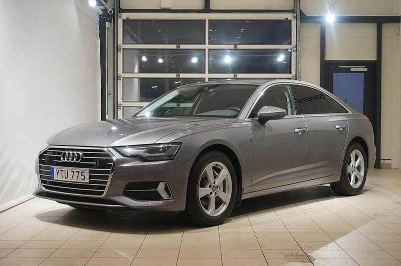 Grå Begagnad 2018 Audi A6 Premium Sedan | 299 900 kr (Superpris) - Bild 1/4
