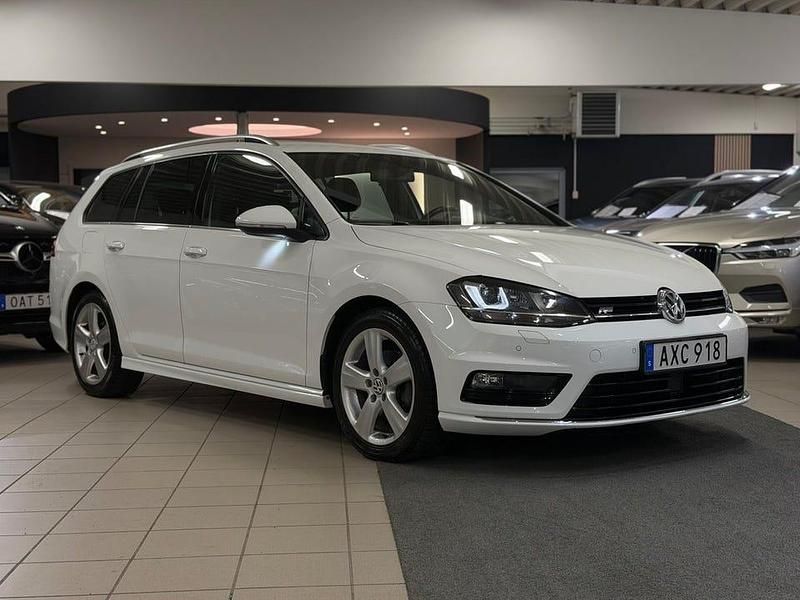 Begagnad VW Golf VII GT 150 HK (110 kW) 2015 Vit Kombi