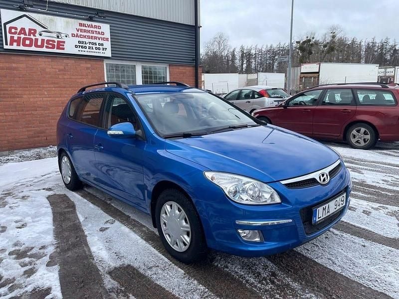 Begagnad Hyundai i30 140 HK (102 kW) 2008 Blå Kombi