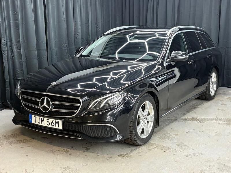 Begagnad Mercedes E200 160 HK (117 kW) 2020 Svart