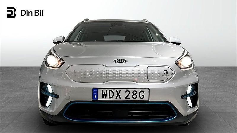 Begagnad Kia e-Niro Advance 150 kW (204 HK) 2020 Grå SUV