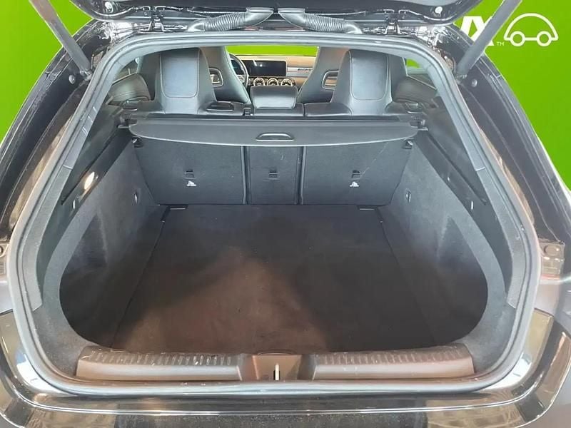 Begagnad Mercedes CLA200 Shooting Brake AMG 163 HK (119 kW) 2020 Svart Kombi