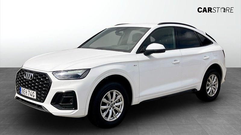 Vit (white) Begagnad 2021 Audi Q5 Sportback S-Line SUV | 379 900 kr - Bild 1/4