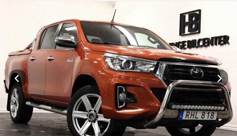 Orange Begagnad 2019 Toyota HiLux Pickup | 425 000 kr (Lite dyr) - Bild 1/4