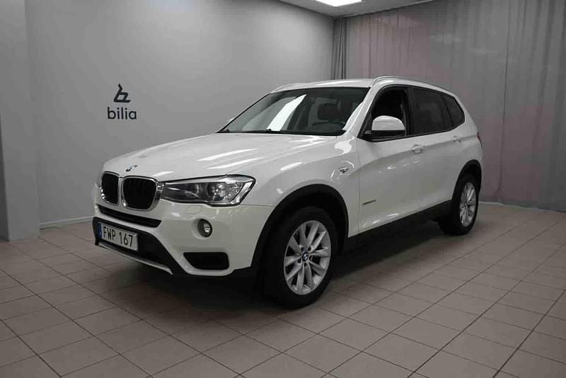 Vit Begagnad 2015 BMW X3 SUV | 164 900 kr - Bild 1/1